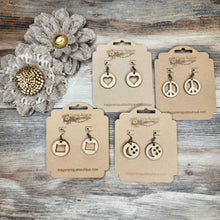 Load image into Gallery viewer, Bamboo small dangly earrings
