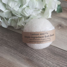 Load image into Gallery viewer, Lemon and fir low fragrance bath bomb