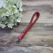 Load image into Gallery viewer, Macrame wristlet keychain- Various colors