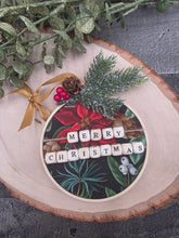 Load image into Gallery viewer, Fabric hoop ornaments
