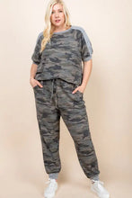 Load image into Gallery viewer, Emerald Collection - Army Camo French Terry Joggers
