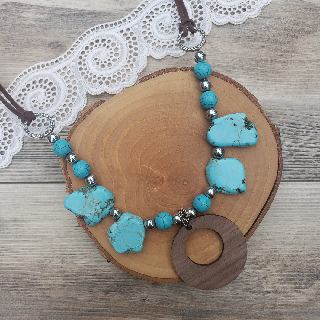 Walnut and turquoise howlite leather necklace