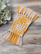 Load image into Gallery viewer, Macrame coasters
